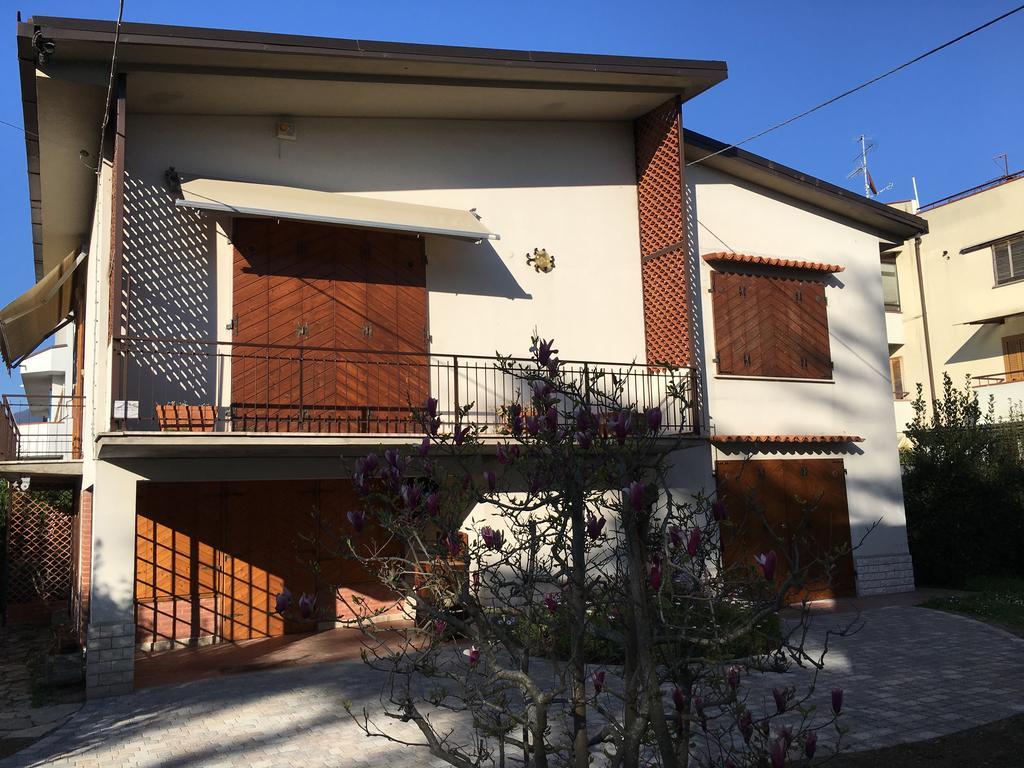 La Casa Di Nila Pisa Exterior foto